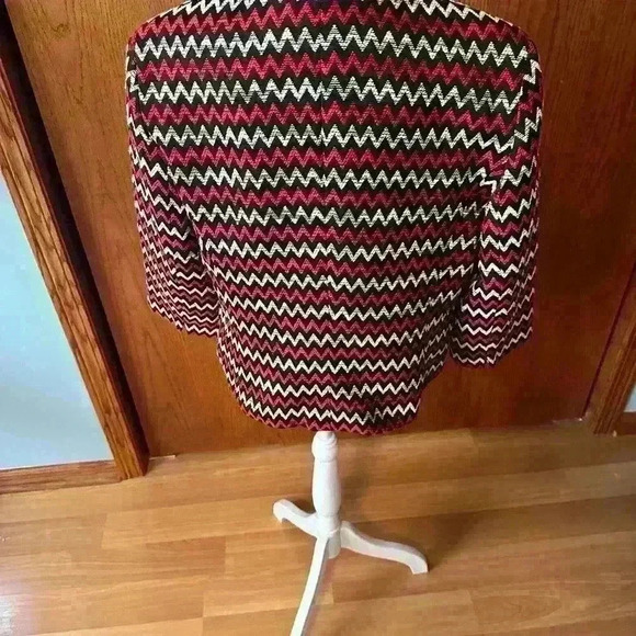 Kasper Womens Red And White Zig Zag Pattern Blazer. Size 12 Lined - Picture 3 of 14